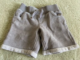 Crazy 8 Boys Gray Sweat Shorts Pockets Cloth Waist 3T - $5.39