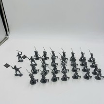 Marx/CTS Civil War Confederate infantry 30 figurines Gray Tone - £19.52 GBP