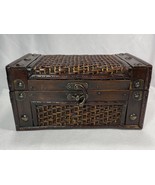 Decorative Treasure Chest Hinged Top Wooden Woven Style Trinket / Jewelr... - $22.96 CAD