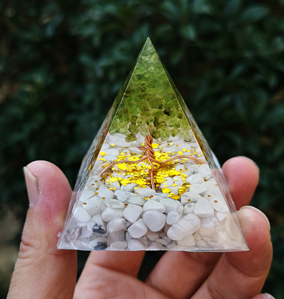 Natural Orgonite Pyramid Reiki Amethyst Energy Healing Chakra Meditation... - $11.99