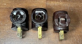 Lot of 3 Vintage 3-way Plug in Adapter Brown Bakelite - £11.99 GBP