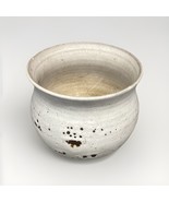 Handmade White Bowl Or Vase - 5.5”Hx6.25”D - $20.30 CAD