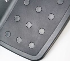 Logitech G29 Driving Force Racing Wheel and Floor Pedals 941-000110 - Black image 8