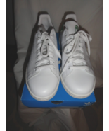 NWT STAN SMITH ADIDAS WHITE/GREEN FAIRWAY WOMENS  6 1/2 WITH BOX - $80.21 CAD
