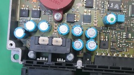 Mercedes R230 SL500 SL550 Front SAM Fuse Box Control Module A2305450945 image 14