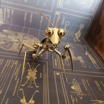 Steampunk Mechanical Insect Metal Big Mantis Model Handmade Creative Crafts - £62.87 GBP