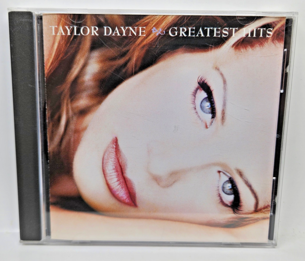 CD Taylor Dayne Greatest Hits 1995 D103914 07822187742 - $4.99