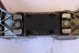 2004-2010 BMW 530i 545i 525i E60 TRANSMISSION MOUNT BRACKET GEARBOX SUPPORT 3213 image 9