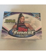 NEW 2021 Topps Finest WWE Trading Card Blaster Box - 28 Total Cards - $670.10 MXN