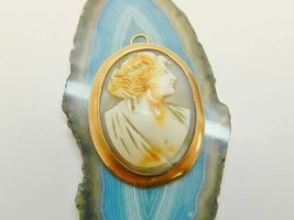 Vintage 10K Gold Hand Carved Cameo Shell Brooch / Pendant - £233.40 GBP