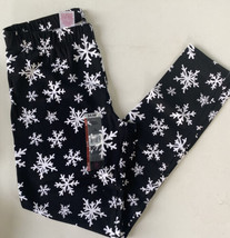 NOBO No Boundaries Junior size M. Black white snowflake Christmas ankle ... - $6.23