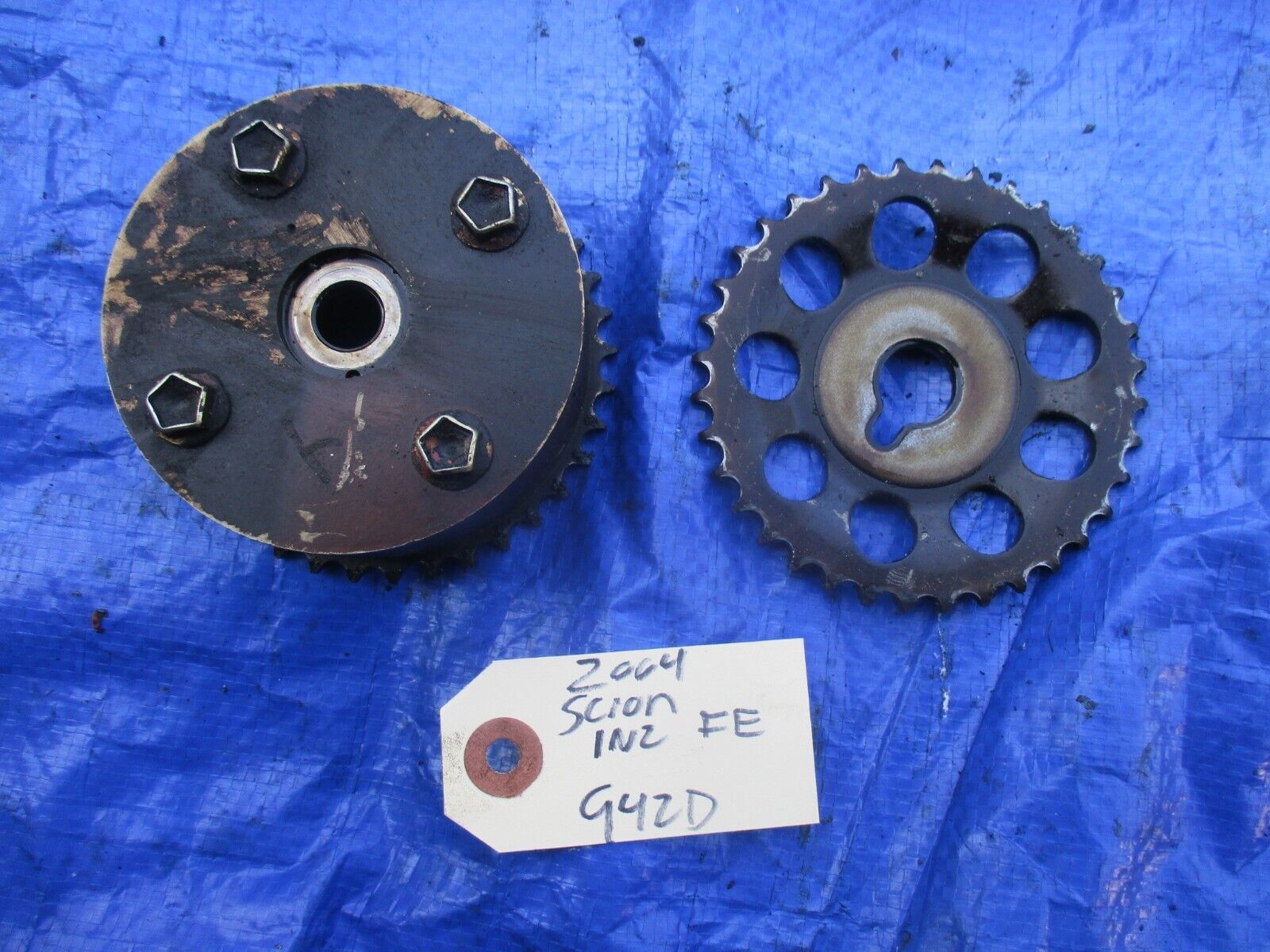 2004 Scion 1.5 camshaft cam gear set VTC OEM engine motor cam 1NZ FE cam... - $99.99