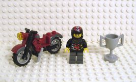 LEGO Motorcycle Dirt Bike Racer Minifigure with Trophy - £7.81 GBP