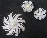 Vintage Sarah Coventry Silver Starburst Faux Pearl Brooch + Clip On Earr... - $18.81