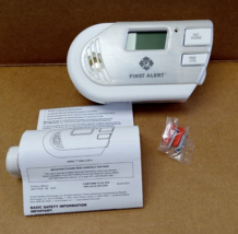 First Alert Explosive Gas &amp; Carbon Monoxide Alarm Wall Plug In - £23.57 GBP