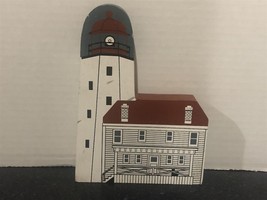 The Cat&#39;s Meow - Sandy Hook Lighthouse: Lighthouse Series 1990 Building - £5.92 GBP