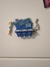 Vintage 1998 Magnet LOT Bugs Bunny Diner w Removeable Babs &amp; Bugs - £11.14 GBP