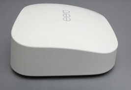 eero Pro 6E Tri-Band AXE5400 Wi-Fi 6E Mesh Router - White image 3