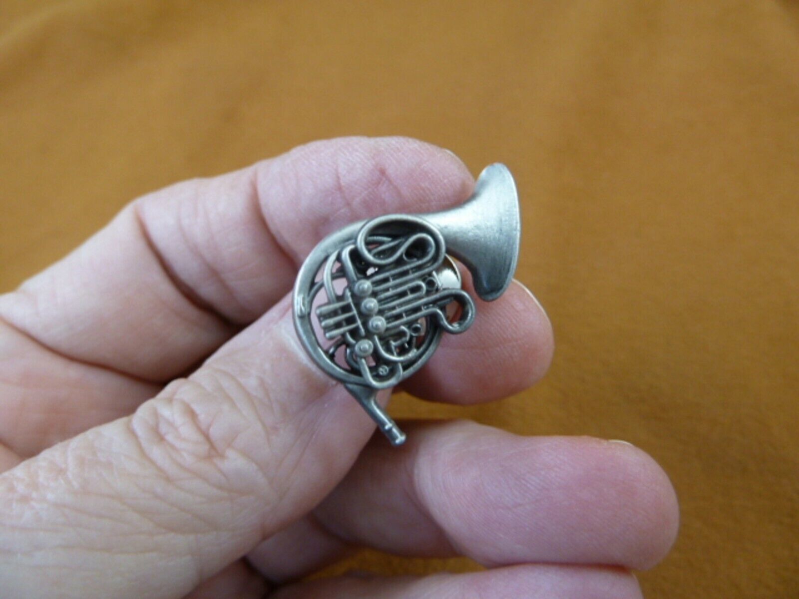 (M208-A1) French Horn tac pin brooch jewelry pewter horns Holton Farkas ... - $27.10