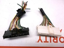 01-02-03 FORD TAURUS SPEEDOMETER/SPEEDO HARNESS/WIRES/PLUGS/PIGTAIL image 3