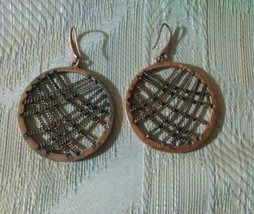 Copper Colored Dreamcatcher Earrings Hoops Pierced 1.5&quot; Round Circle - £10.89 GBP