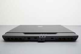 MSI Vector 16 HX AI A2XWHG 16" Intel Core Ultra 7-255HX 16GB 1TB SSD RTX 5070 Ti image 7