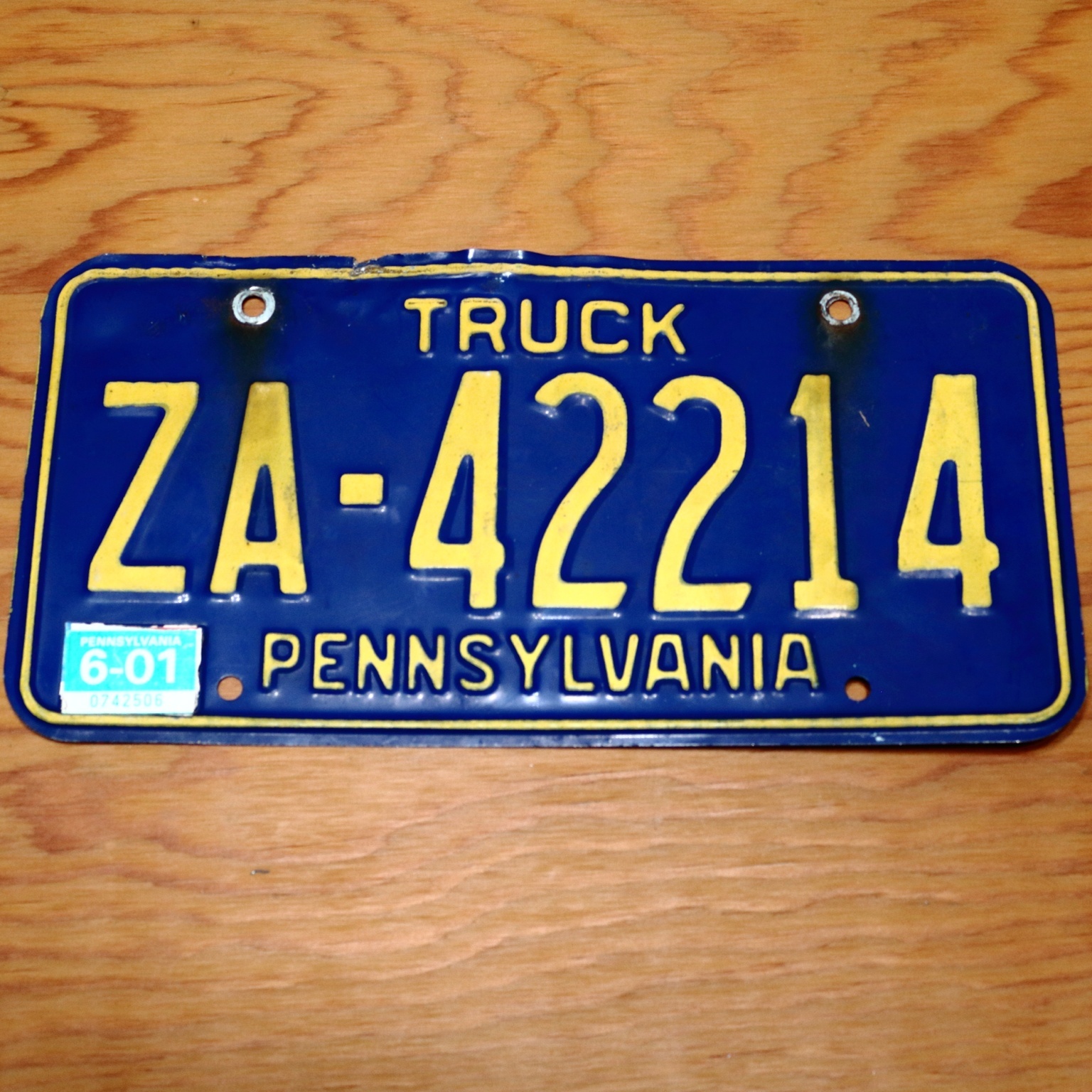 2001 United States Pennsylvania Base Truck License Plate ZA-4221 - $14.84