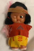 Vintage Native American Souvenir Doll 4&quot; - £9.67 GBP