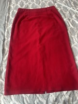 Briggs Women&#39;s Skirt 16 Back Zip Pleated Front Long Pencil Red Straight - $11.00