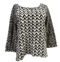 Dressbarn Chevron Knit Pullover Top black /white Womens Petite M - $25.00
