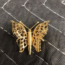 Vintage Signed Monet Ornate Filigree Wirework 2-Tier Golden Butterfly Pin Brooch - £3.15 GBP