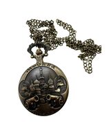 Historical Pattern Quartz Pocket Watch - Moscow Kremlin Fantasy Medal - $32.51 CAD