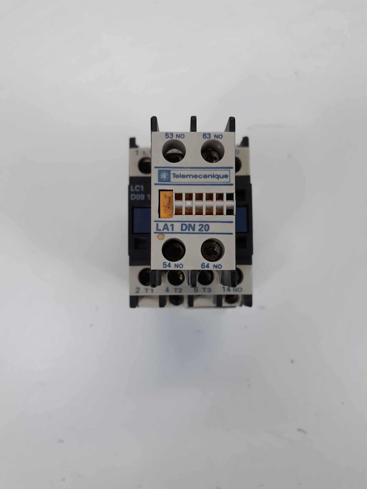 Telemecanique LC1D0910 Contactor 110V Coil w/ LA1DN20 Aux Contact - $29.00