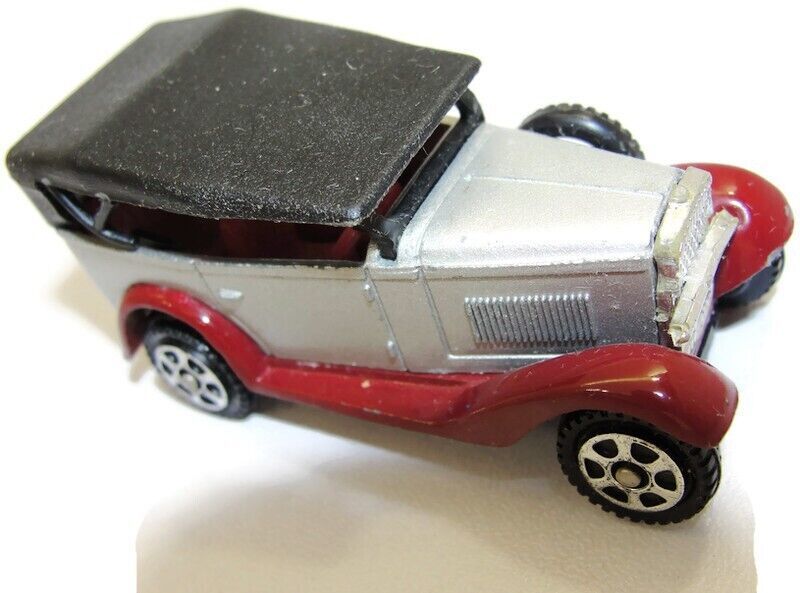 Vintage 1974 Tomica Datsun NO.60 Made In Japan 1/49 Diecast Toy Car - $14.84