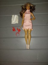 2015 Mattel BARBIE FASHIONISTA #32 DOLLED UP DENIM #DPX68 Curvy Barbie Doll - $10.00