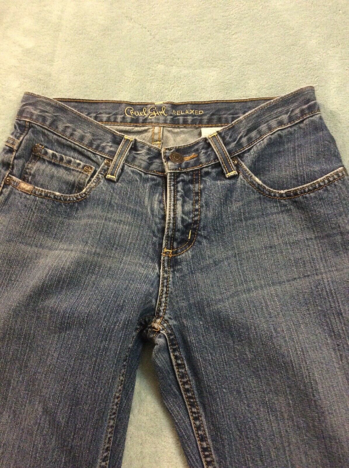 3 R (27x31) CRUEL GIRL RELAXED JEANS 100% Cotton - $23.01