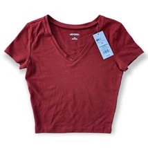 NEW Short Sleeve V-Neck Cropped Top T-Shirt in Maroon by Wild Fable Women&#39;s XS - £10.23 GBP