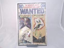 Vintage DC Comics Wanted No. 7 Comic Book (Original Print) - $15.75