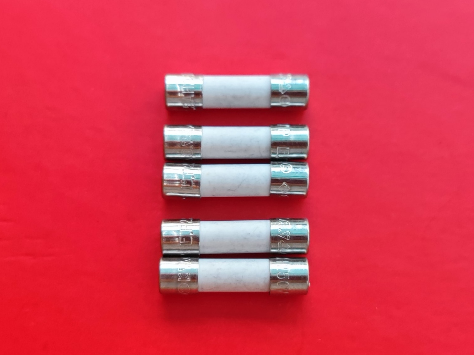 5pcs F16AH250VP, 0216016.MXP, 216 Series, 5×20mm, Fast-Acting Fuse, Cartridge