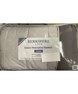 Berkshire Life Reversible Queen Comforter Fits In Your Washer Perfect fo... - £19.39 GBP