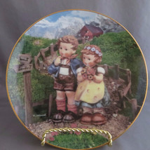 M.J. Hummel Collector Plate Country Crossroads - £3.19 GBP