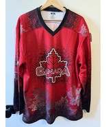 MENS Medium Team Canada Athletic Works Hockey Jersey - $829.86 MXN