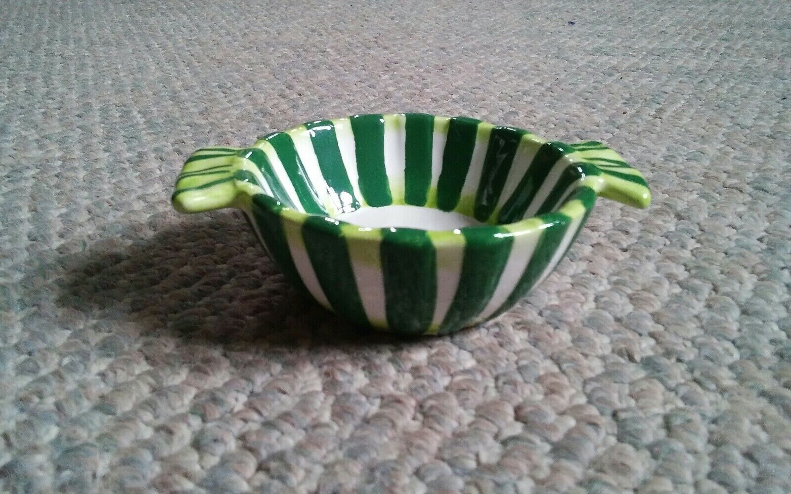 Lady Jayne LTD Small Candy Dish Bowl Ceramic Green Cute - $6.99