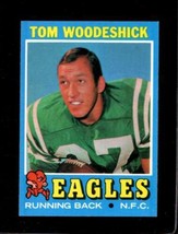 1971 Topps #40 Tom Woodeshick Exmt Eagles Nicely Centered *XR22612 - £3.86 GBP