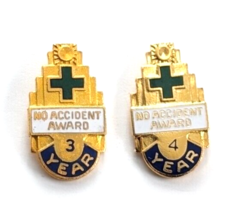 2 Green Cross for Safety Gold Tone Pins No Accident Award 3 Year &amp; 4 Year VTG - $14.99