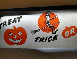 Halloween Wax Paper Steamer Banner Original 1940s Planters Peanuts Art - $16.20