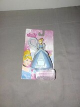 Disney Princess Cinderella Little Lights Keychain - NEW Lights up - $93.54 MXN