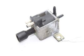 92-93 MERCEDES-BENZ W124 300E EGR Vacuum Solenoid Valve F4000 image 9