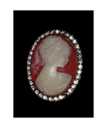 Exquisitely beautiful vintage Cameo with rhinestones - $88.21 CAD