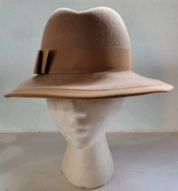 Vintage Womens Camel Brown Lancaster Felt Wool Fedora Fashion Hat - £22.88 GBP